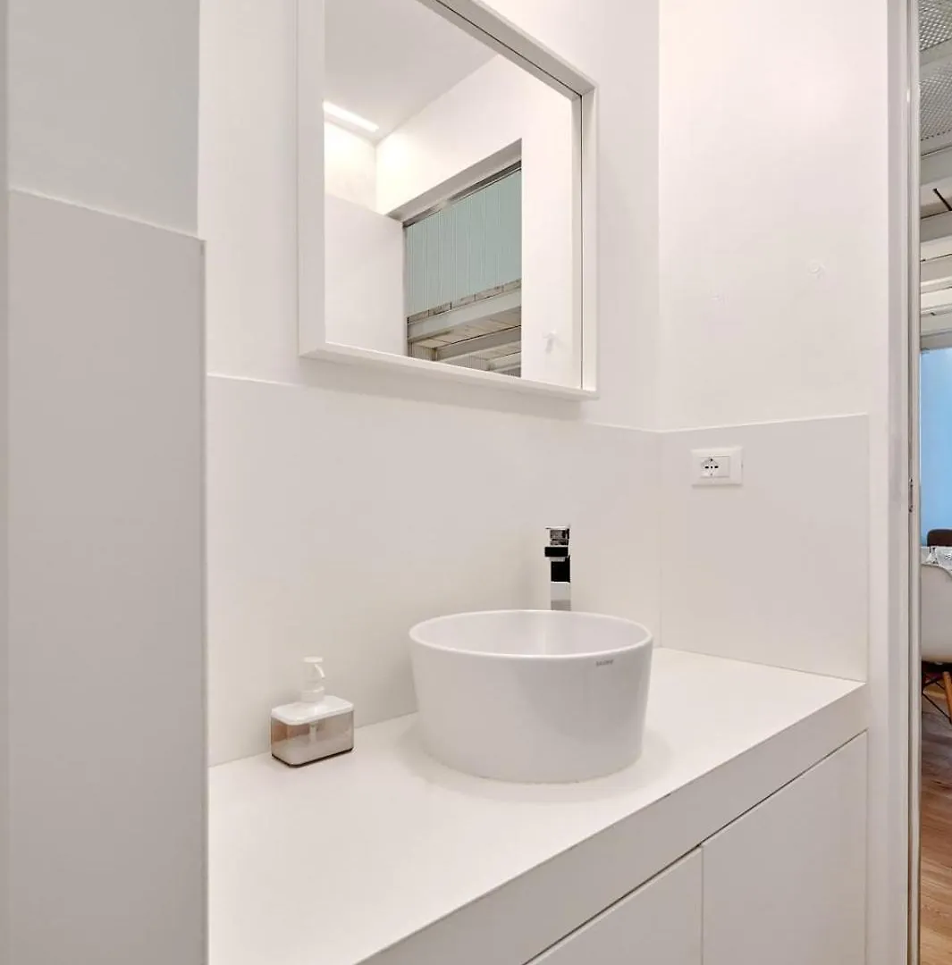 Milan Design Loft Perfect For Couples Apartment