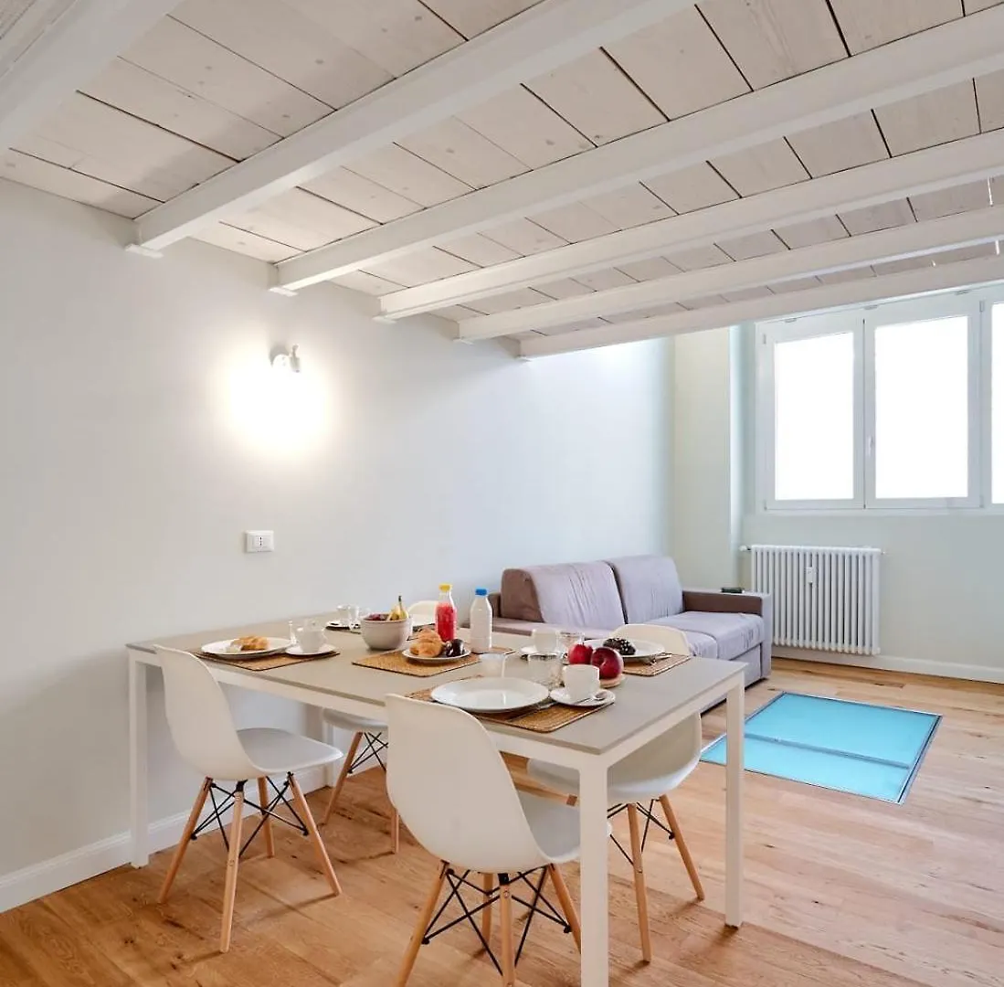 Milan Design Loft Perfect For Couples Apartment